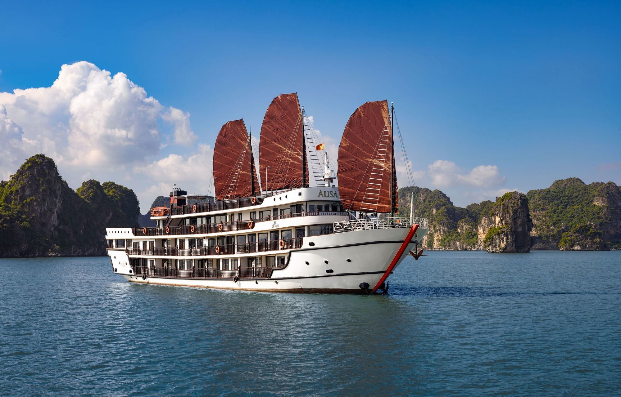 Hotel Alisa Premier Cruise à Hạ Long Extérieur photo